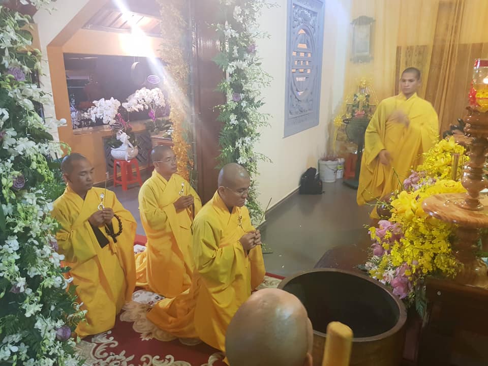 Ban trị sự Phật giáo tỉnh kính viếng cố Trưởng lão Hòa thượng Thích Tánh Hải